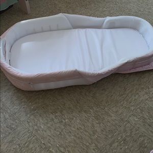 Gently used Baby delight infant portable bed
